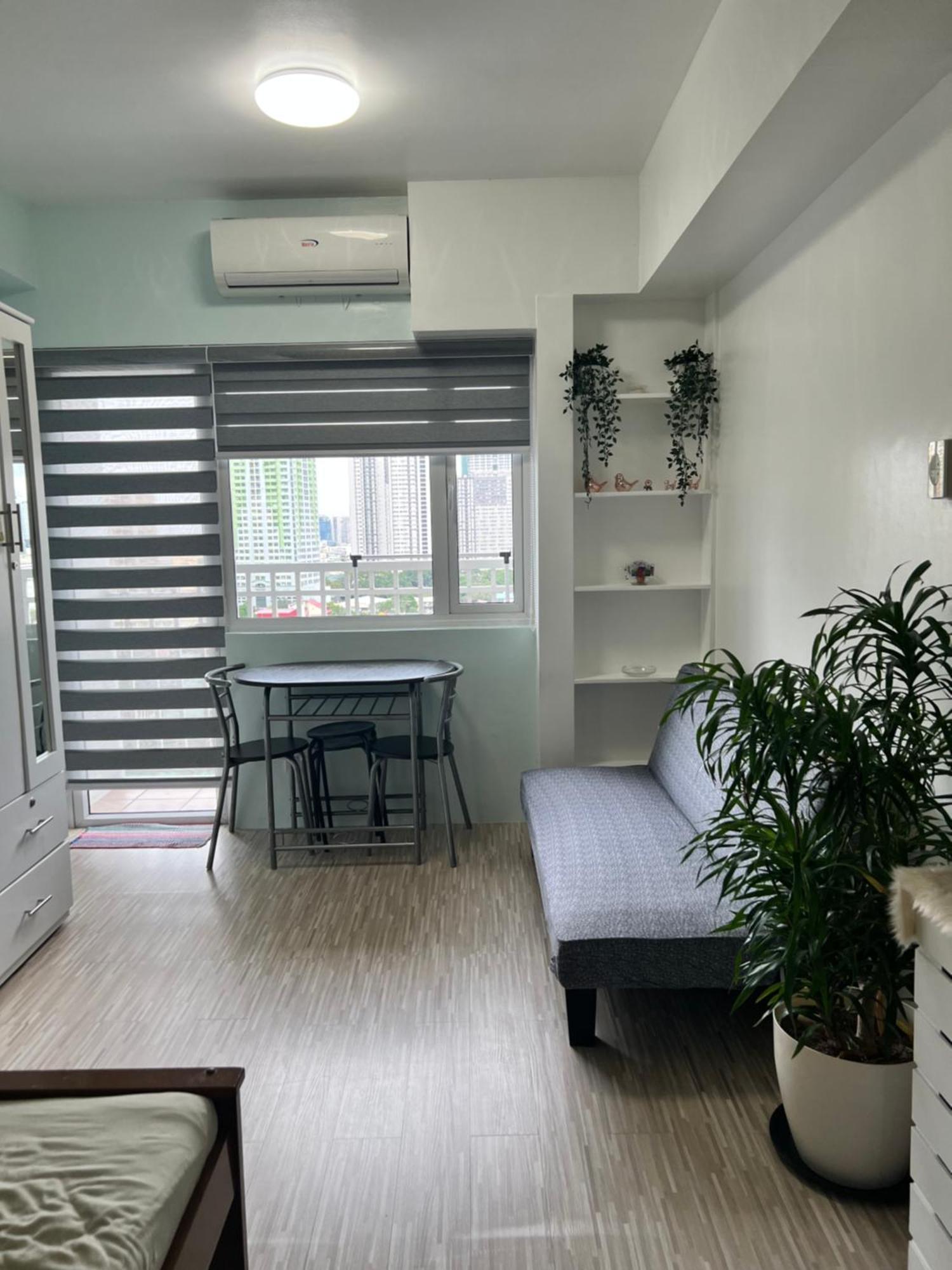 De Luxe, Standard And Studio Suites -The Breeze Residences-Close To Airport,Mall Of Asia, Us Embassy Manila Exterior foto