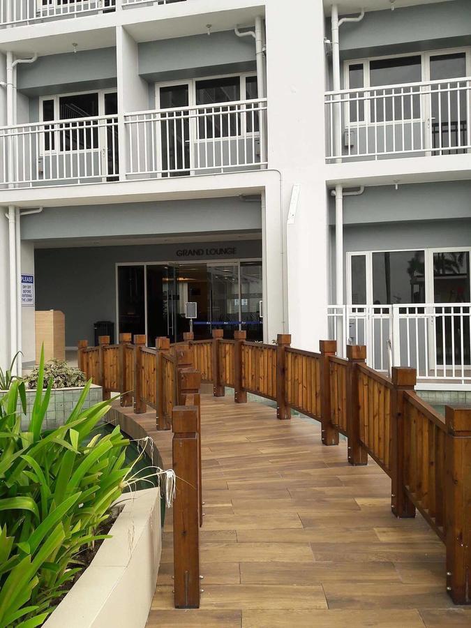 De Luxe, Standard And Studio Suites -The Breeze Residences-Close To Airport,Mall Of Asia, Us Embassy Manila Exterior foto